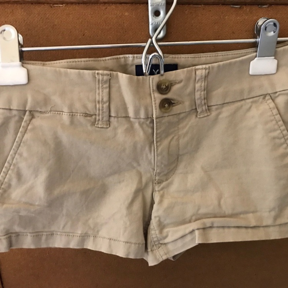 American Eagle short shorts